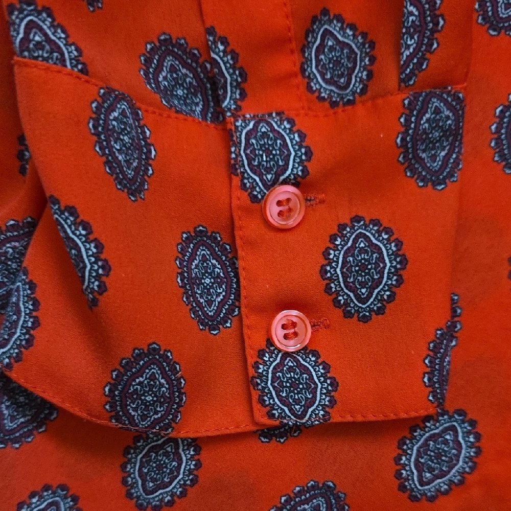 Women's Red Patterned Top - Picture 3 of 6